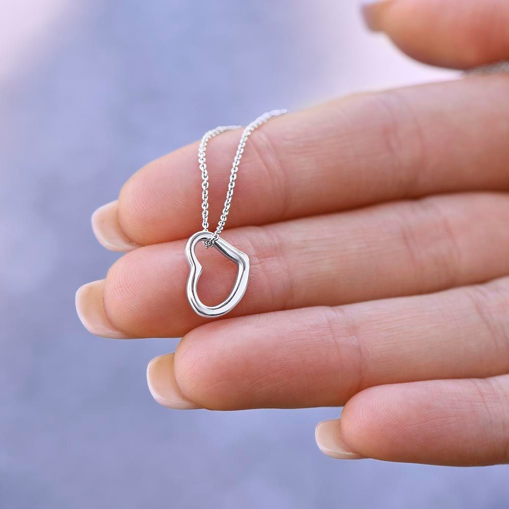 Dainty heart sale necklace